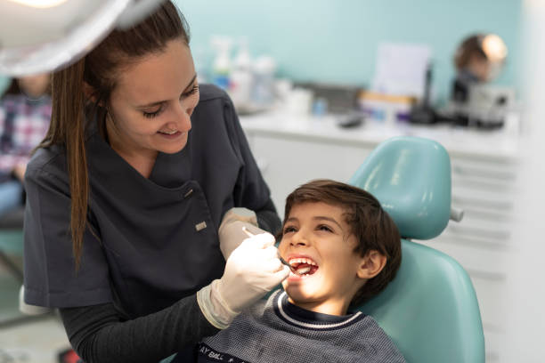 Best Emergency Tooth Extraction  in Winner, SD